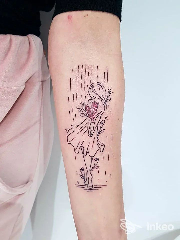 Tatuaggio stilizzato su avambraccio con figura femminile in linework e punti rosa, Hope Tattoo Studio, Fiumicino.