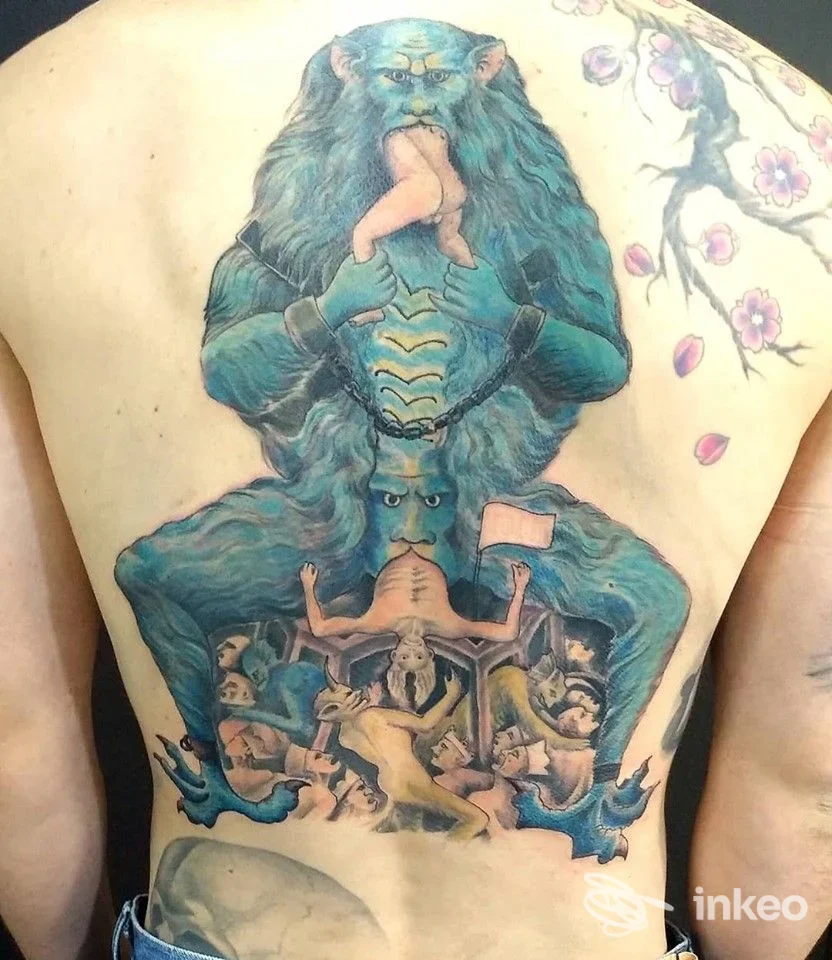 Grande tatuaggio figurativo a tutta schiena raffigurante una creatura blu con figure umane, foto inviata da IMAGE TATTOO & PIERCING STUDIO, Cagliari.