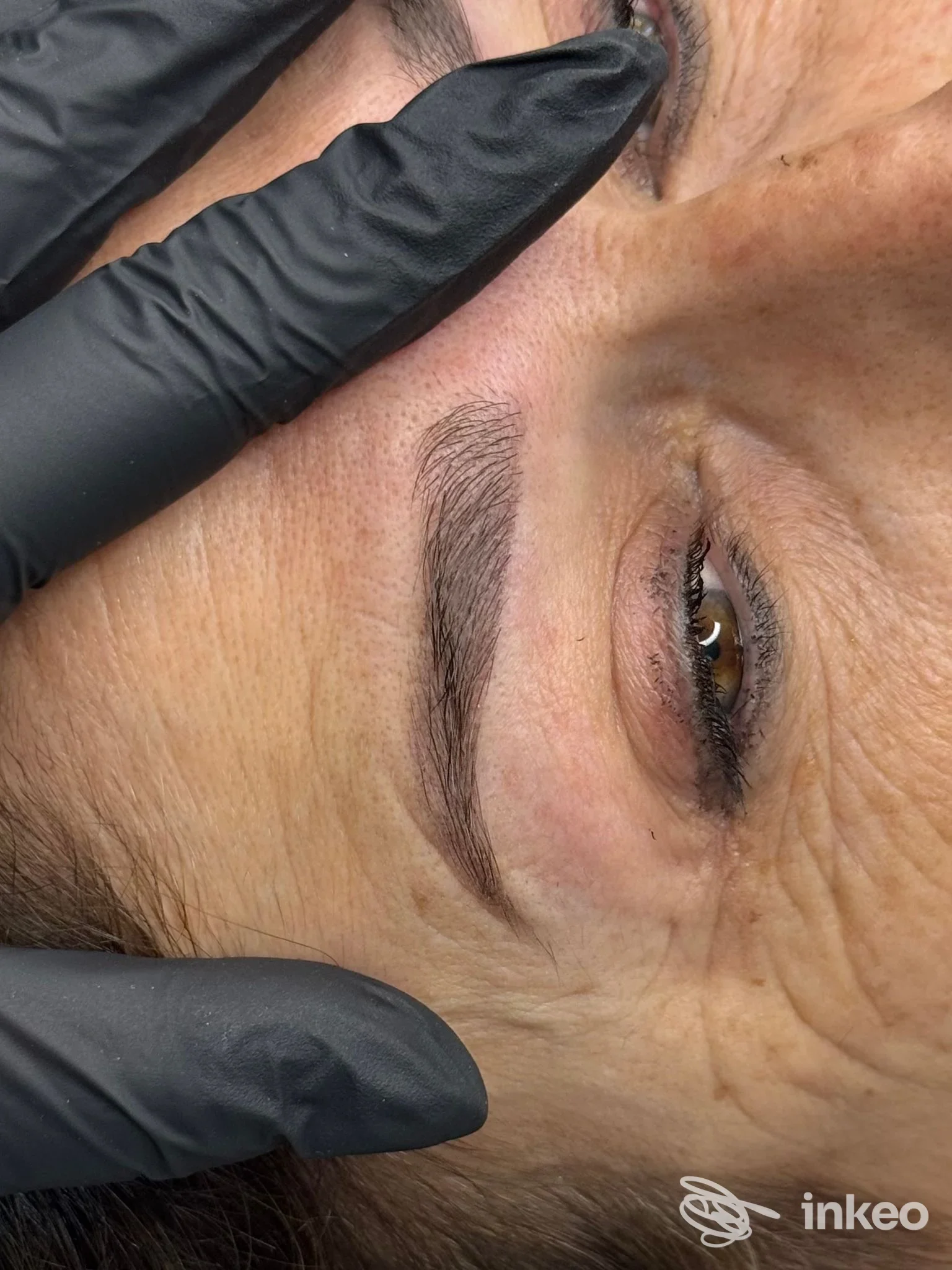 Dermopigmentazione sopracciglia eseguita da Denise Rizzo Permanent Make-Up, primo piano a San Cataldo.
