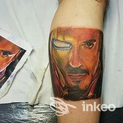 Tatuaggio fotorealistico su avambraccio realizzato da Office Tattoo di Raffaele Macchiusi a Putignano.
