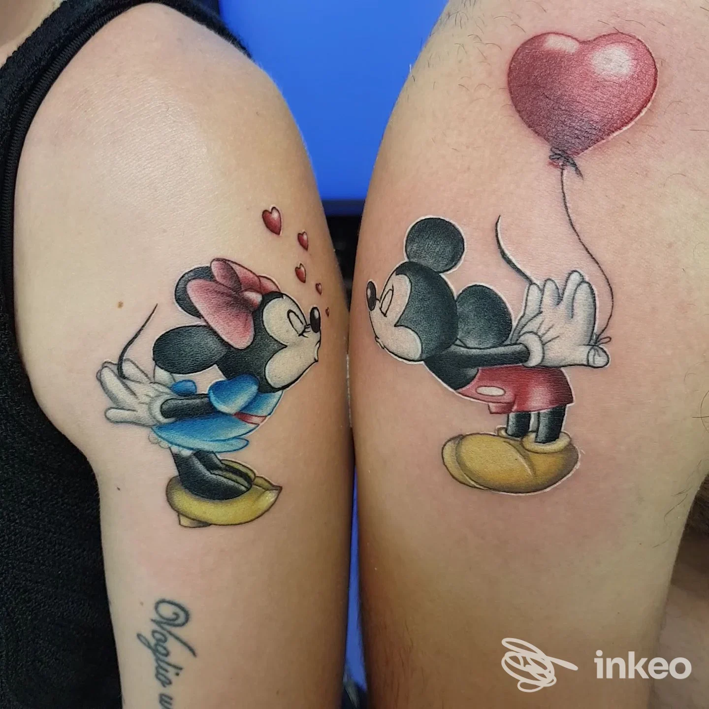 Due tatuaggi colorati di Minni e Topolino su braccia, Body Art Tattoo piercing Studio, Molfetta.