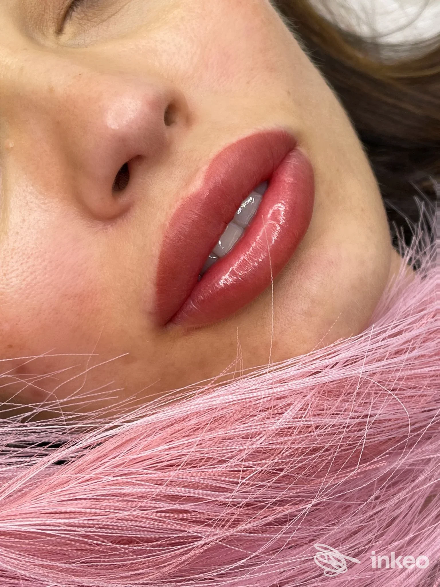 Primo piano di labbra con trucco permanente eseguito da Elisa Perella, Perugia.